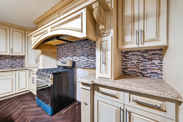 14311 Glade Point Drive, Cypress, TX 77429