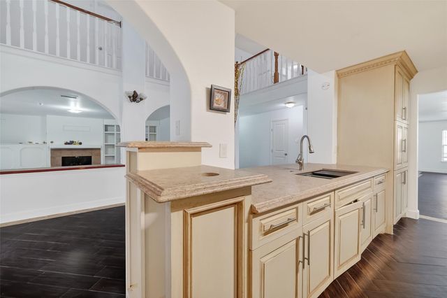 14311 Glade Point Drive, Cypress, TX 77429