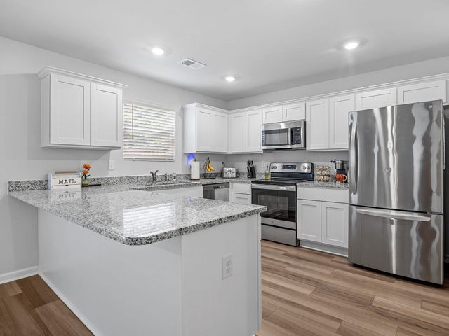 329 Carramore Drive, Inman, SC 29349