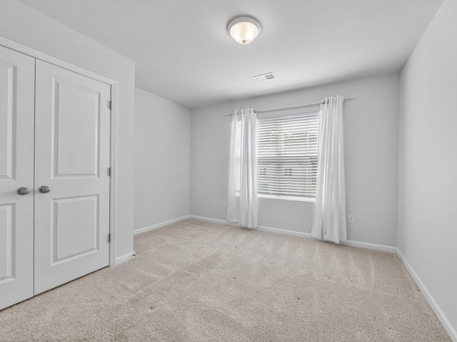 329 Carramore Drive, Inman, SC 29349