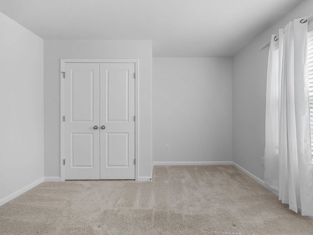 329 Carramore Drive, Inman, SC 29349