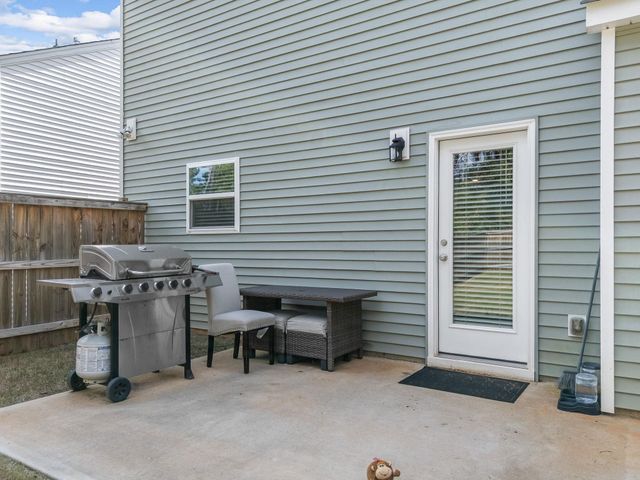 329 Carramore Drive, Inman, SC 29349