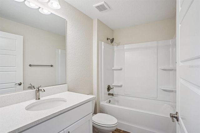 10 HEMLOCK LOOP PASS, Ocala, FL 34472