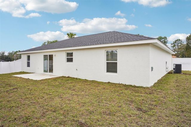 10 HEMLOCK LOOP PASS, Ocala, FL 34472