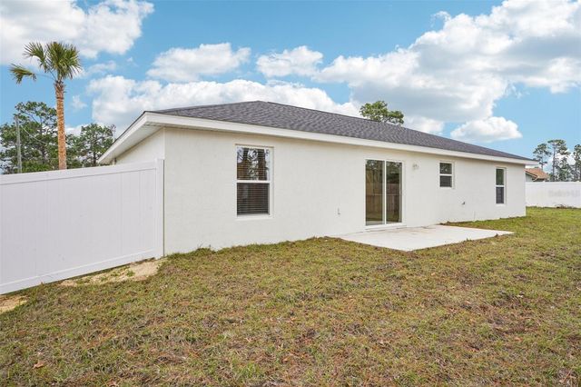 10 HEMLOCK LOOP PASS, Ocala, FL 34472
