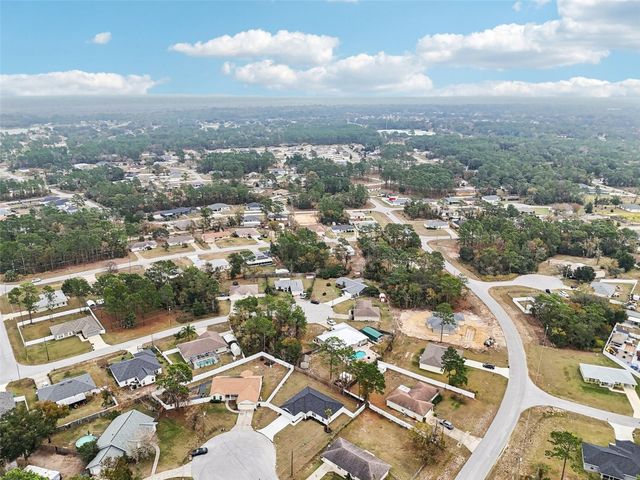 10 HEMLOCK LOOP PASS, Ocala, FL 34472