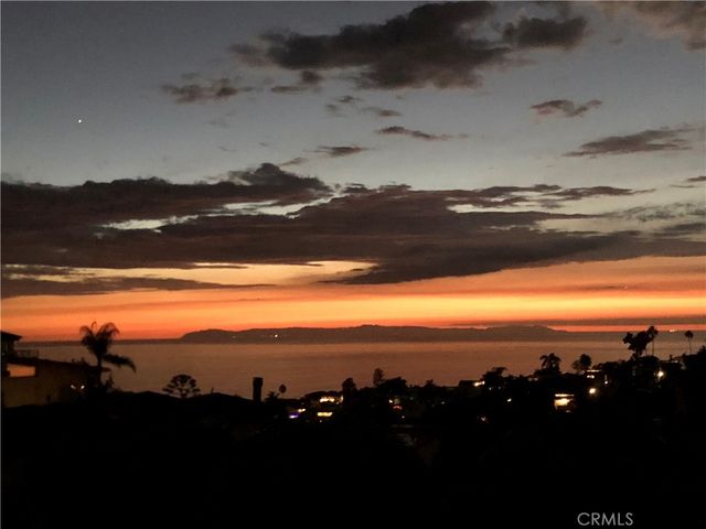 1064 Santa Ana, Laguna Beach, CA 92651