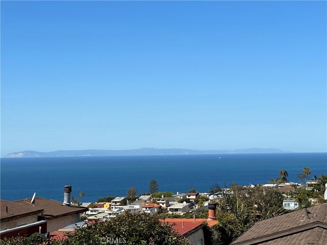 1064 Santa Ana, Laguna Beach, CA 92651