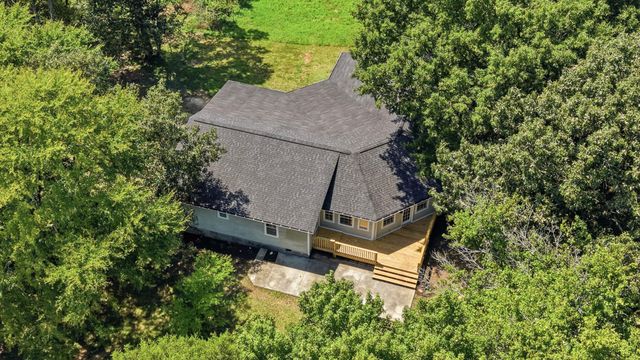 93 Gary Lane, Ringgold, GA 30736