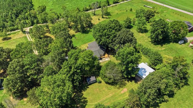 93 Gary Lane, Ringgold, GA 30736