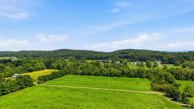 93 Gary Lane, Ringgold, GA 30736