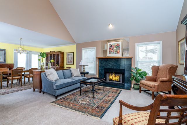 5026 Camelot Dr, Columbia, TN 38401