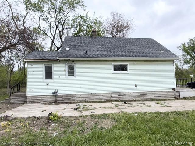 12115 Woodmont Avenue, Detroit, MI 48227