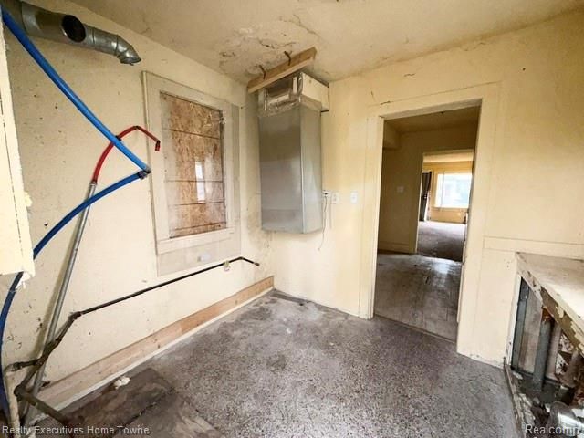 12115 Woodmont Avenue, Detroit, MI 48227