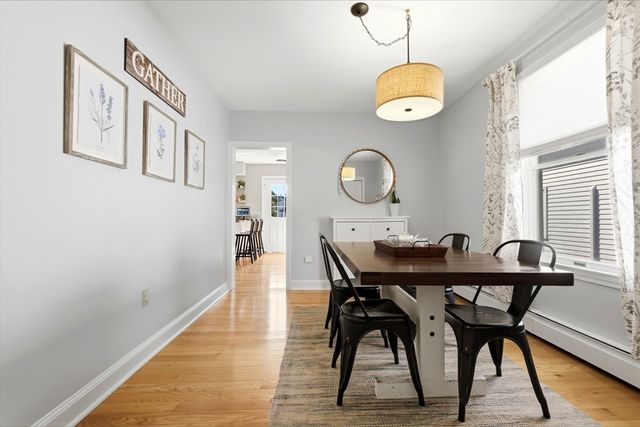 22 Myrtle St, Beverly, MA 01915