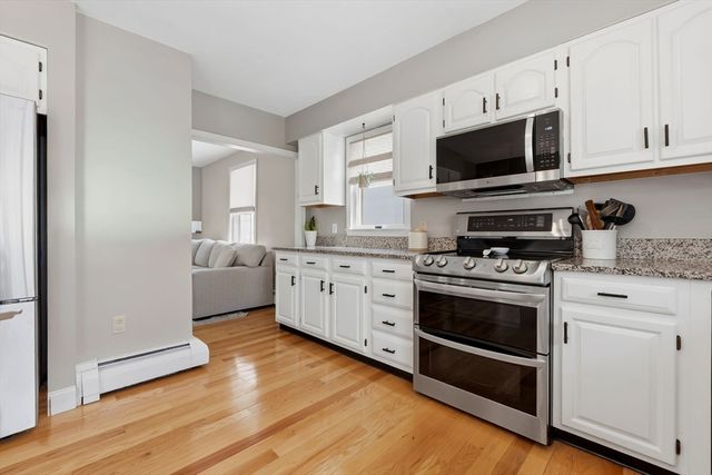 22 Myrtle St, Beverly, MA 01915