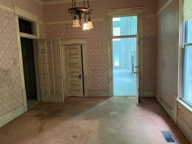402 E Grand Street, Whitewright, TX 75491