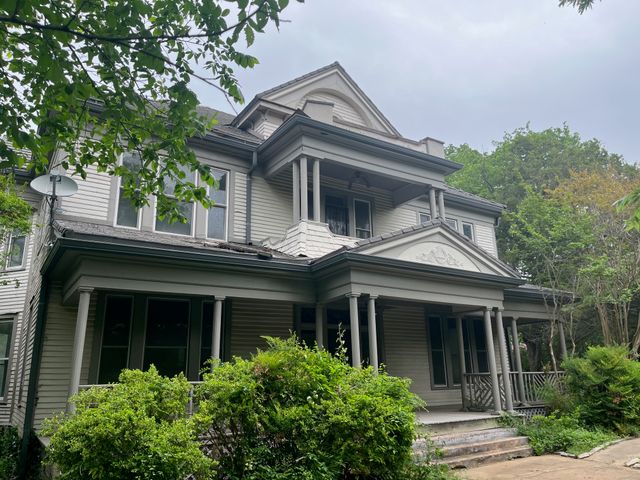 402 E Grand Street, Whitewright, TX 75491