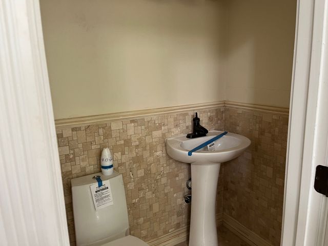 402 E Grand Street, Whitewright, TX 75491