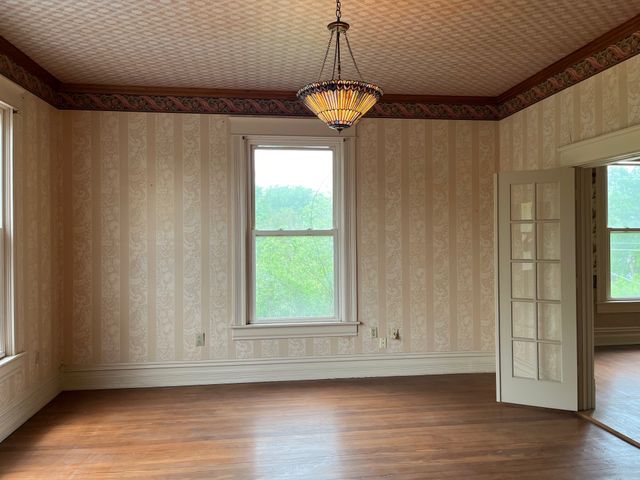 402 E Grand Street, Whitewright, TX 75491