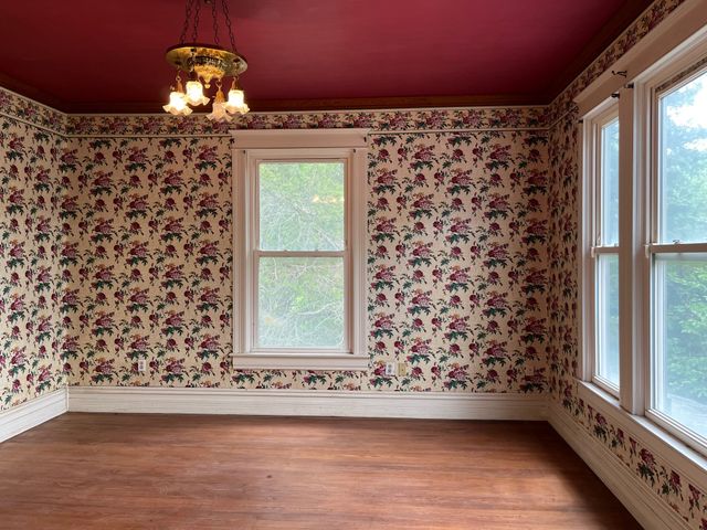 402 E Grand Street, Whitewright, TX 75491