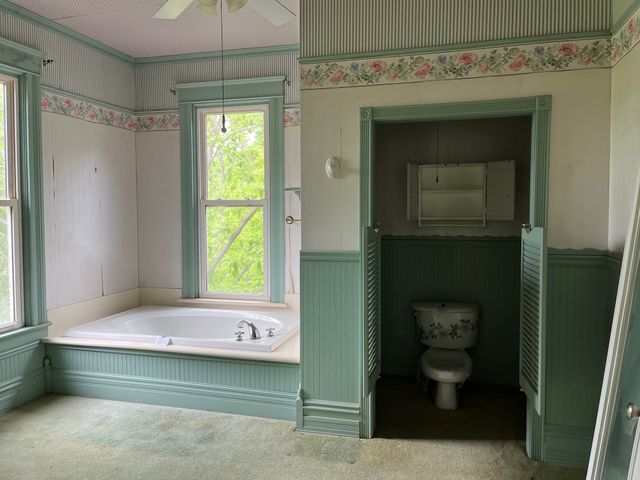 402 E Grand Street, Whitewright, TX 75491