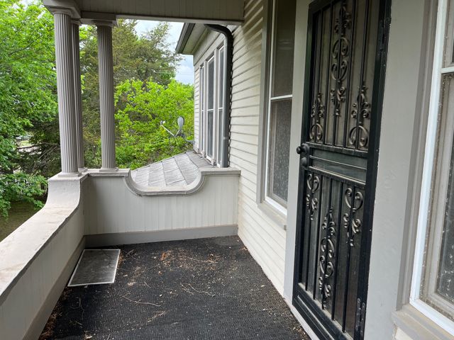 402 E Grand Street, Whitewright, TX 75491
