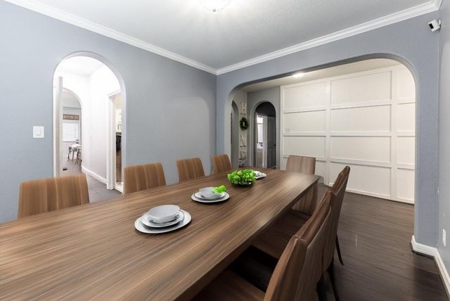 10938 Sarah Bluff Lane, Cypress, TX 77433