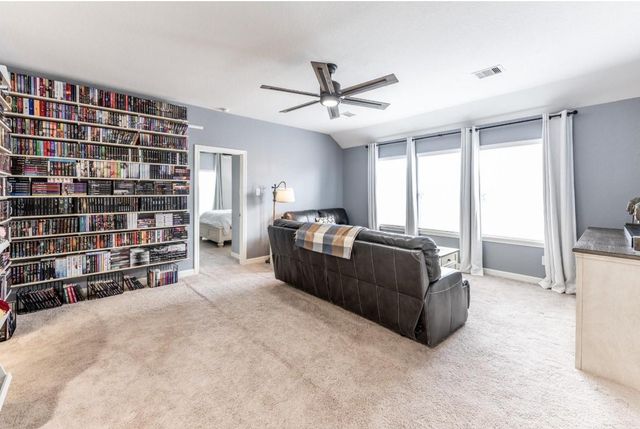 10938 Sarah Bluff Lane, Cypress, TX 77433