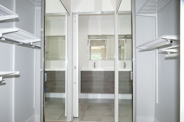 19W270 Governors Trail, Oak Brook, IL 60523