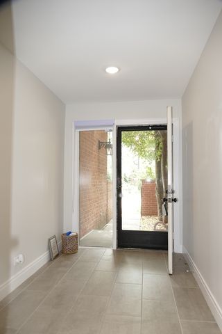 19W270 Governors Trail, Oak Brook, IL 60523