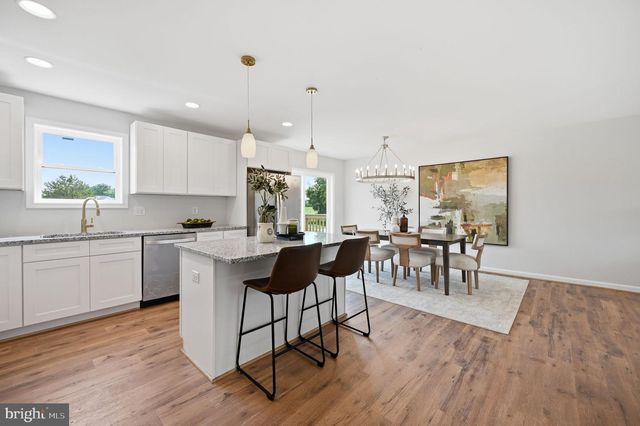 142 WESLEY CHAPEL DRIVE, Edinburg, VA 22824