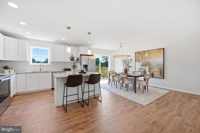 142 WESLEY CHAPEL DRIVE, Edinburg, VA 22824