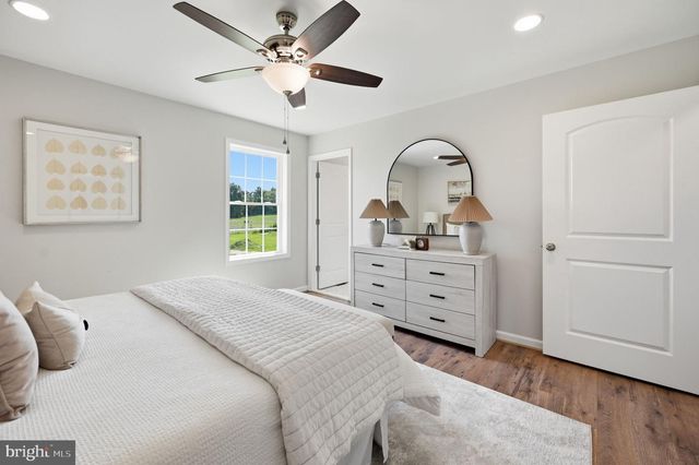 142 WESLEY CHAPEL DRIVE, Edinburg, VA 22824