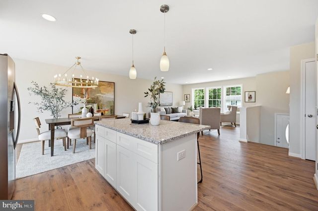 142 WESLEY CHAPEL DRIVE, Edinburg, VA 22824
