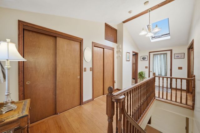 15 Regis Rd, Tewksbury, MA 01876