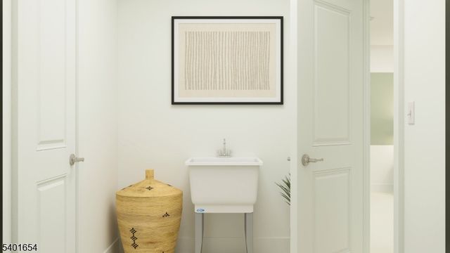 31 Biltmore Ave, East Hanover Twp., NJ 07436