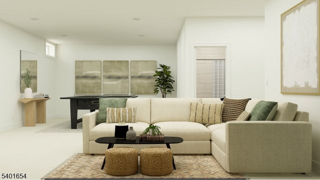 31 Biltmore Ave, East Hanover Twp., NJ 07436