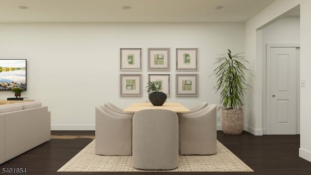 31 Biltmore Ave, East Hanover Twp., NJ 07436