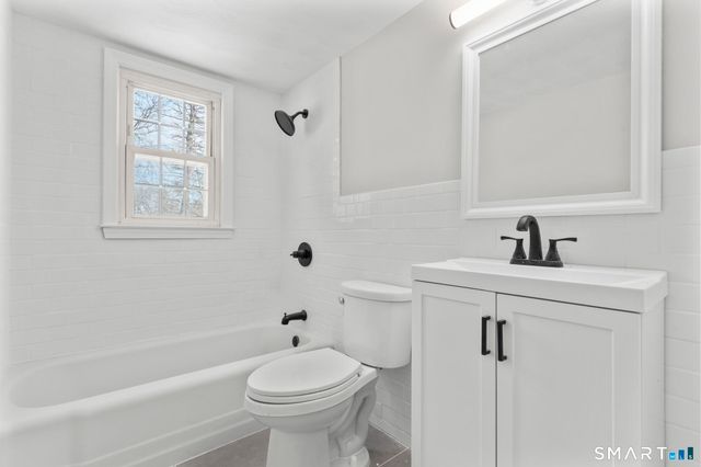 125 Pearl Avenue, Hamden, CT 06514