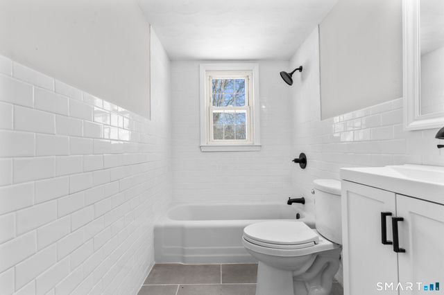 125 Pearl Avenue, Hamden, CT 06514