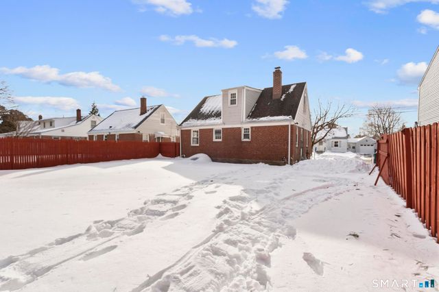 125 Pearl Avenue, Hamden, CT 06514