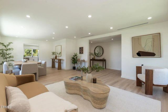 3737 San Augustine Drive, Glendale, CA 91206