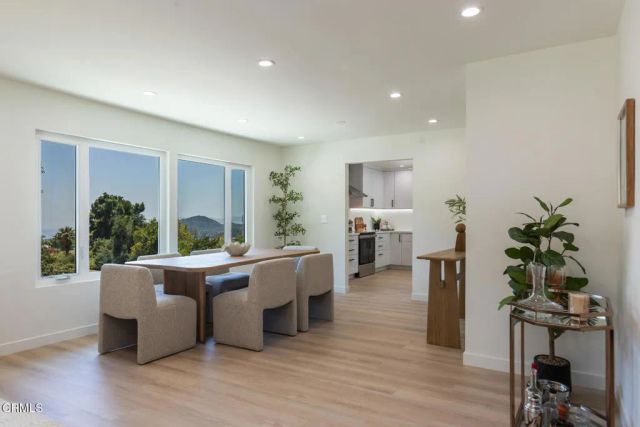 3737 San Augustine Drive, Glendale, CA 91206