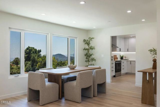 3737 San Augustine Drive, Glendale, CA 91206