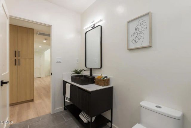3737 San Augustine Drive, Glendale, CA 91206