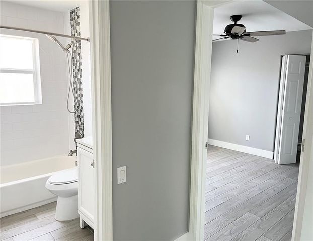 5328 NE 6th Avenue 13H, Fort Lauderdale, FL 33334