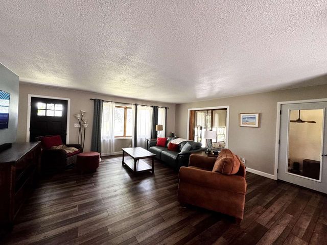 4197 6th Lane, Wisconsin Dells, WI 53965