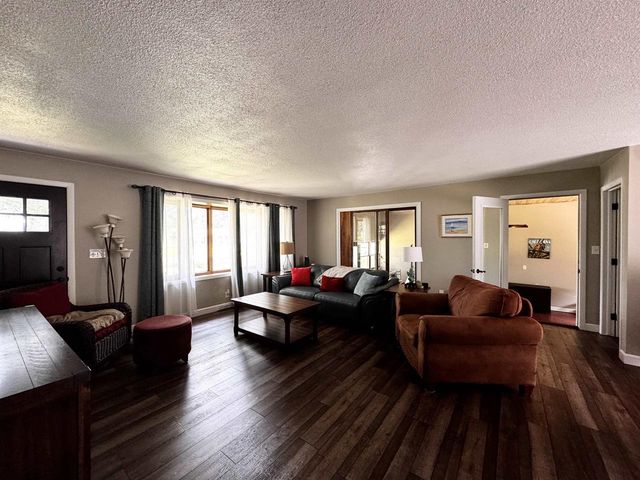 4197 6th Lane, Wisconsin Dells, WI 53965