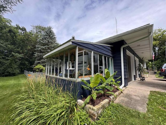 4197 6th Lane, Wisconsin Dells, WI 53965